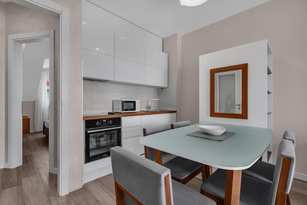 Brotis - With Sea View - Makarska Exklusiv Promajna