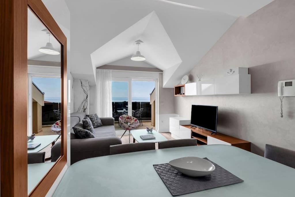 Brotis - With Sea View - Makarska Exklusiv * Promajna